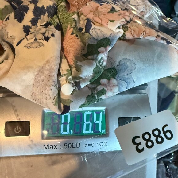 Rose & Olive Women 2X Floral Blouse Tunic Top Round Neck 3/4 Bell Sleeve Flowy - Picture 9 of 9